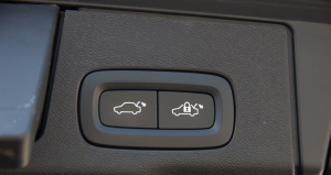 Pārdod XC-60 Inscription  2.0   - 253z/s , 2022