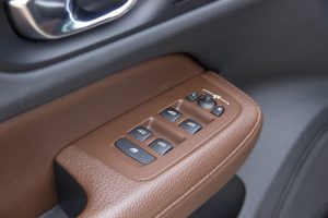 Pārdod V-60 Inscription  2.0 B3  - 163z/s , 2020