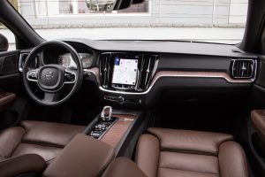 Pārdod V-60 Inscription  2.0 B3  - 163z/s , 2020