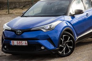 Pārdod CH-R Hybrid  1.8   , 2018