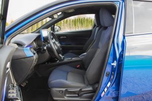 Pārdod CH-R Hybrid  1.8   , 2018