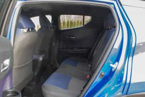 Pārdod CH-R Hybrid  1.8   , 2018