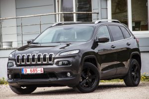 Pārdod Cherokee Longitude  2.2 CRDi  - 185z/s , 2018