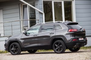 Pārdod Cherokee Longitude  2.2 CRDi  - 185z/s , 2018