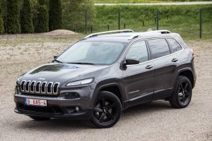 Pārdod Cherokee Longitude  2.2 CRDi  - 185z/s , 2018