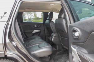 Pārdod Cherokee Longitude  2.2 CRDi  - 185z/s , 2018
