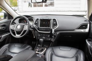 Pārdod Cherokee Longitude  2.2 CRDi  - 185z/s , 2018