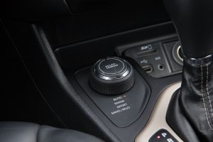 Pārdod Cherokee Longitude  2.2 CRDi  - 185z/s , 2018