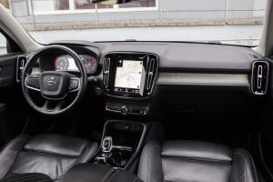 Pārdod XC-40 Inscription AWD 2.0 D4  , 2019