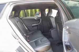 Pārdod V-60 Summum  2.0 D3  - 150z/s , 2017