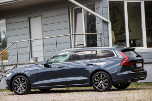 Pārdod V-60 Inscription  2.0 D3  - 150z/s , 2020