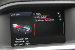 Pārdod V-60 R-Design  2.0 D3  - 163z/s , 2011