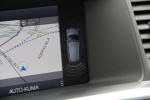 Pārdod V-60 R-Design  2.0 D3  - 163z/s , 2011