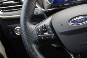 Pārdod Kuga ST-Line  2.5 Hybrid  - 225z/s , 2020