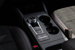 Pārdod Kuga ST-Line  2.5 Hybrid  - 225z/s , 2020