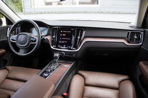 Pārdod V-60 Inscription  2.0 D4  - 190z/s , 2020