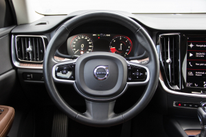 Pārdod V-60 Inscription  2.0 D4  - 190z/s , 2020