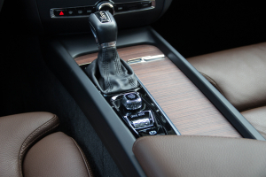 Pārdod V-60 Inscription  2.0 D4  - 190z/s , 2020