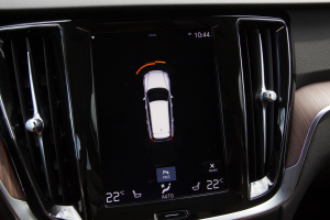 Pārdod V-60 Inscription  2.0 D4  - 190z/s , 2020