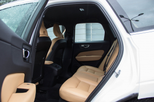 Pārdod XC-60 Inscription  2.0 D4  - 190z/s , 2020