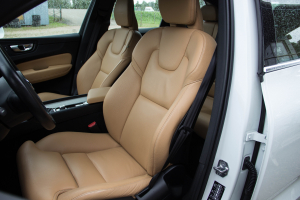 Pārdod XC-60 Inscription  2.0 D4  - 190z/s , 2020