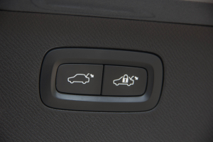 Pārdod XC-90 Inscription  2.0 D5  - 220z/s , 2016