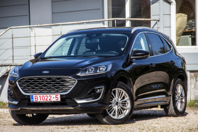 Pārdod Kuga Vignale  2.5   - 225z/s , 2021