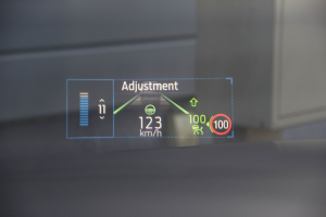 Pārdod Kuga Vignale  2.5   - 225z/s , 2021