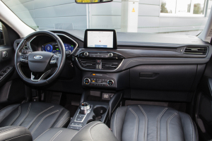 Pārdod Kuga Vignale  2.5   - 225z/s , 2021