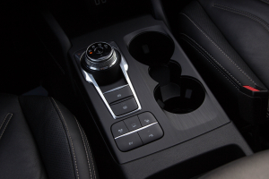 Pārdod Kuga Vignale  2.5   - 225z/s , 2021