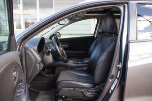 Pārdod HR-V  1.6 DTEC  - 120z/s , 2015