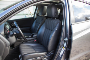 Pārdod HR-V  1.6 DTEC  - 120z/s , 2015