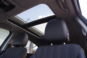 Pārdod HR-V  1.6 DTEC  - 120z/s , 2015