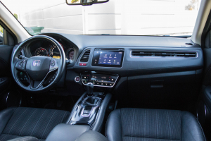 Pārdod HR-V  1.6 DTEC  - 120z/s , 2015