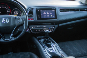 Pārdod HR-V  1.6 DTEC  - 120z/s , 2015