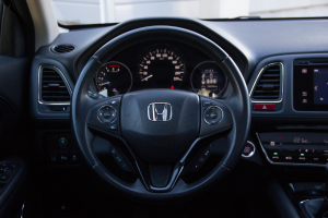 Pārdod HR-V  1.6 DTEC  - 120z/s , 2015