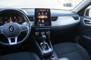 Pārdod Arkana Intense  1.6 Hybrid  , 2022