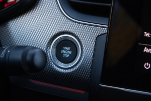 Pārdod Arkana Intense  1.6 Hybrid  , 2022