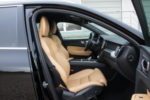 Pārdod XC-60 Inscription AWD  2.0 B4  - 197z/s , 2020