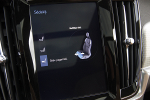 Pārdod V-90 Cross Country  2.0 D5  - 235z/s , 2018