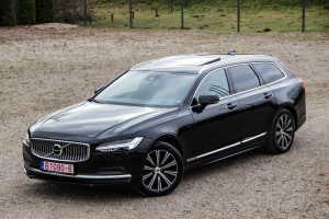 Pārdod V-90 Inscription  2.0 B4  - 197z/s , 2021