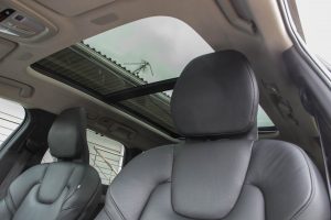 Pārdod V-90 Inscription  2.0 B4  - 197z/s , 2021