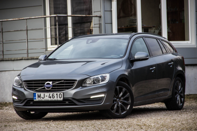 Pārdod V-60 Summum  2.0 D3  - 150z/s , 2017