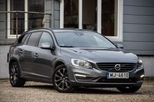 Pārdod V-60 Summum  2.0 D3  - 150z/s , 2017