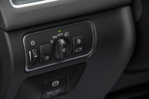 Pārdod XC-60 Summum AWD  2.4 D5  - 215z/s , 2013