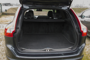 Pārdod XC-60 Summum AWD  2.4 D5  - 215z/s , 2013