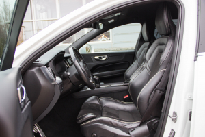 Pārdod XC-60 R-Design  2.0 D4  - 190z/s , 2018