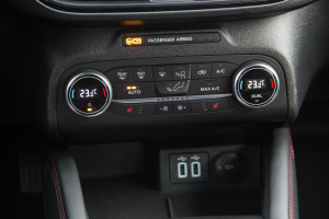 Pārdod Foicus ST-Line  1.5 TDCi  - 120z/s , 2021