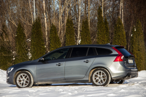 Pārdod V-60 Summum  2.0 D3  - 150z/s , 2017