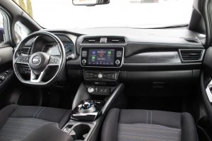 Pārdod Leaf     - 150z/s , 2021